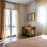 Villa Anthodesmi Dilináta