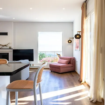 Anthodesmi Dilináta