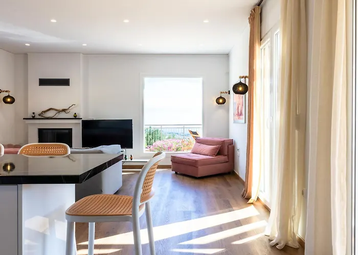 Anthodesmi Dilináta