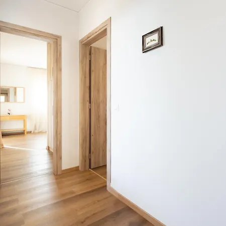 Villa Anthodesmi *